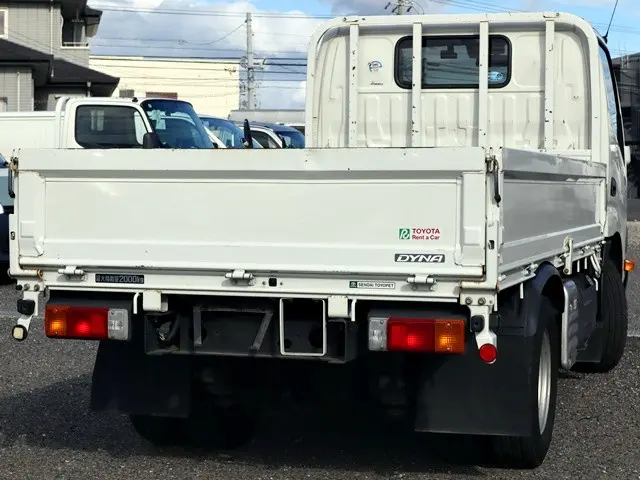 トヨタ ダイナ 2RG-XZU605(2WD)の写真3