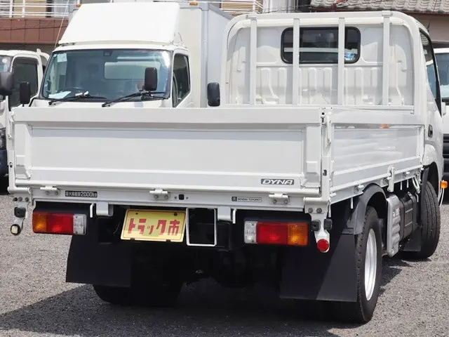 トヨタ ダイナ 2RG-XZU605(2WD)の写真5