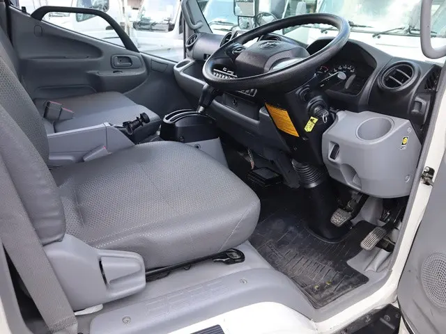 トヨタ ダイナ 2RG-XZU605(2WD)の写真31