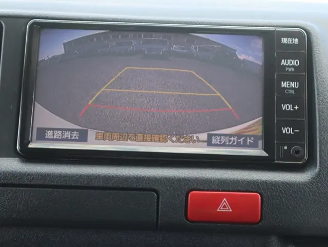 トヨタ ハイエース 3BA-TRH214W(2WD)の写真34