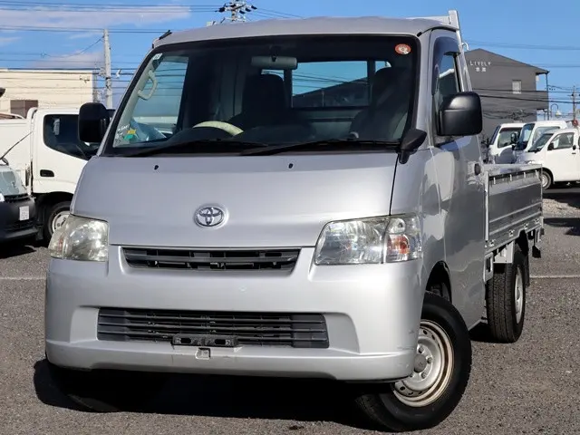 トヨタ ライトエーストラック DBF-S402U(2WD)の写真1