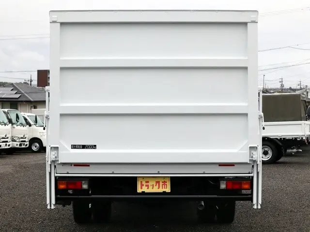 三菱 キャンター TPG-FEB50(2WD)の写真6