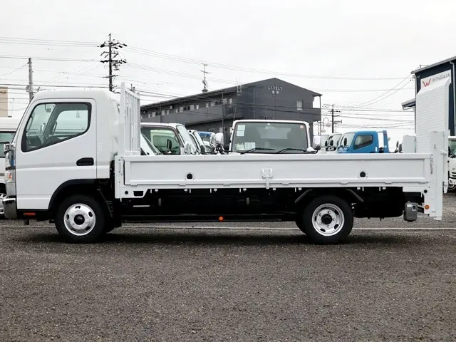 三菱 キャンター TPG-FEB50(2WD)の写真9
