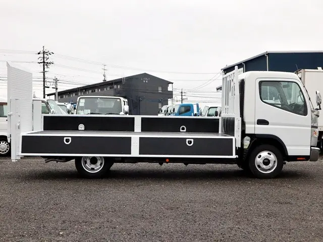 三菱 キャンター TPG-FEB50(2WD)の写真10