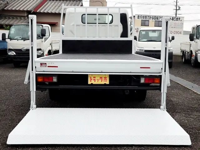 三菱 キャンター TPG-FEB50(2WD)の写真11
