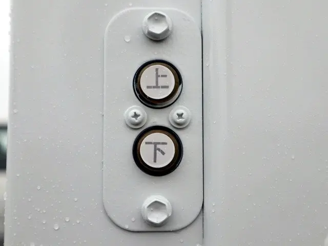 三菱 キャンター TPG-FEB50(2WD)の写真14