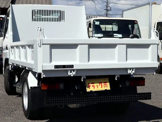 三菱 キャンター TPG-FBA60(2WD)の写真7