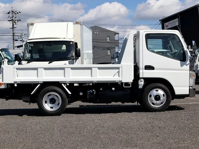 三菱 キャンター TPG-FBA60(2WD)の写真8