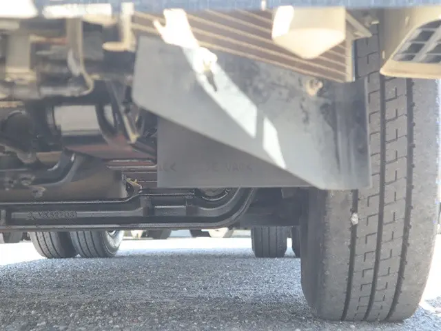 三菱 キャンター TPG-FBA60(2WD)の写真25