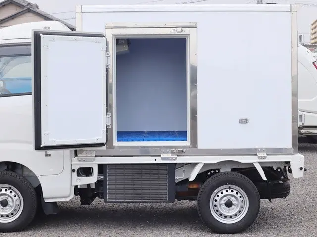 ダイハツ ハイゼットトラック 3BD-S500P(2WD)の写真10