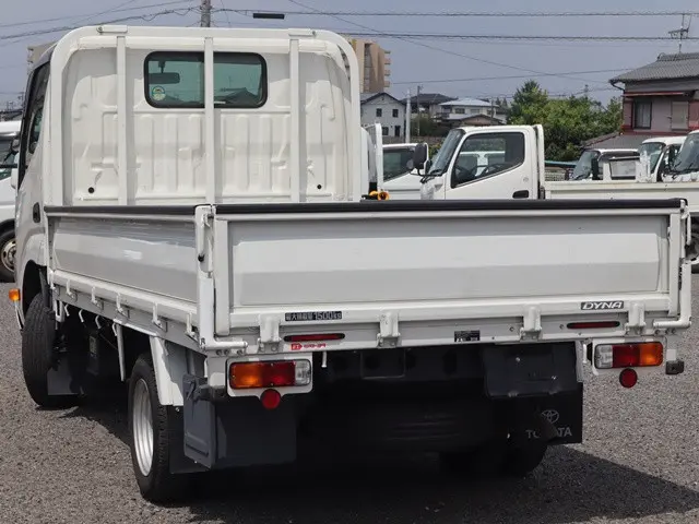 トヨタ ダイナ QDF-KDY231(2WD)の写真3