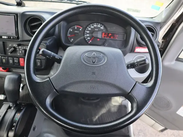 トヨタ ダイナ TPG-XZU605(2WD)の写真4