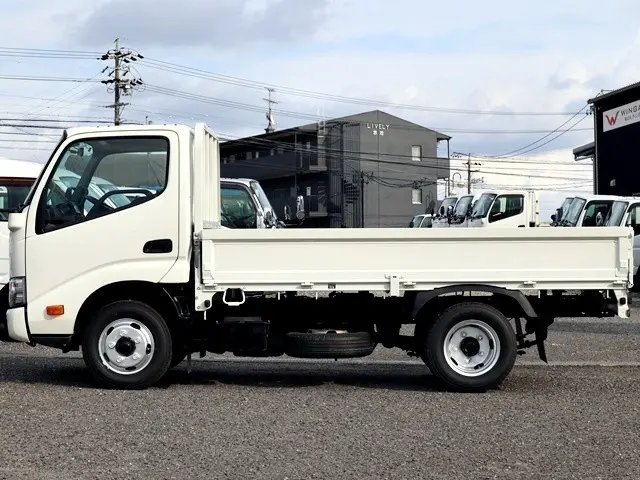 トヨタ ダイナ 2RG-XZC605(2WD)の写真9