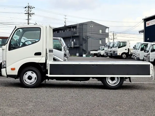 トヨタ ダイナ 2RG-XZC605(2WD)の写真13