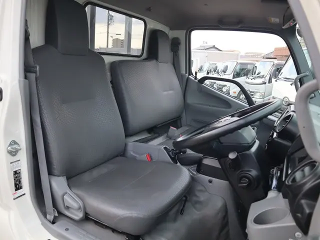 トヨタ ダイナ 2RG-XZC605(2WD)の写真32