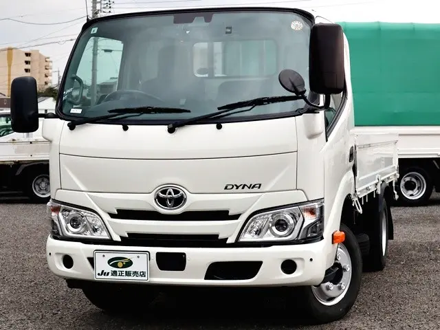 トヨタ ダイナ 2RG-XZU605(2WD)の写真2