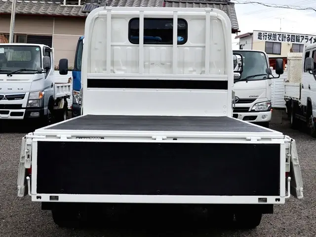 トヨタ ダイナ 2RG-XZU605(2WD)の写真11