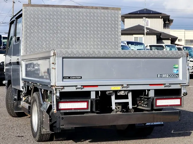 三菱 キャンター 2RG-FBA20(2WD)の写真2