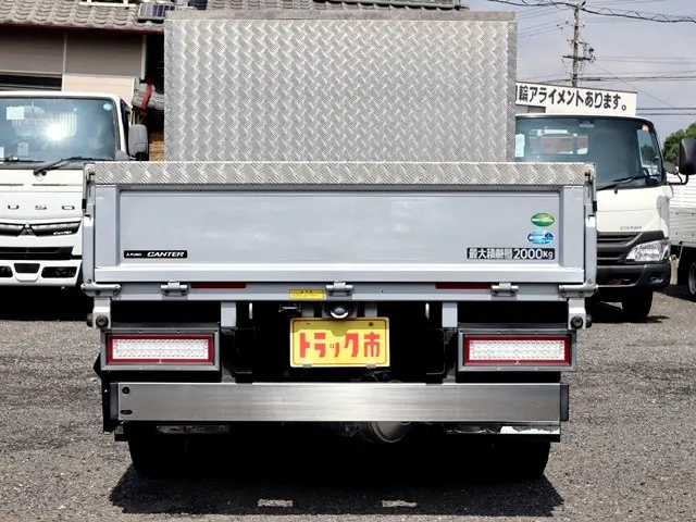 三菱 キャンター 2RG-FBA20(2WD)の写真6