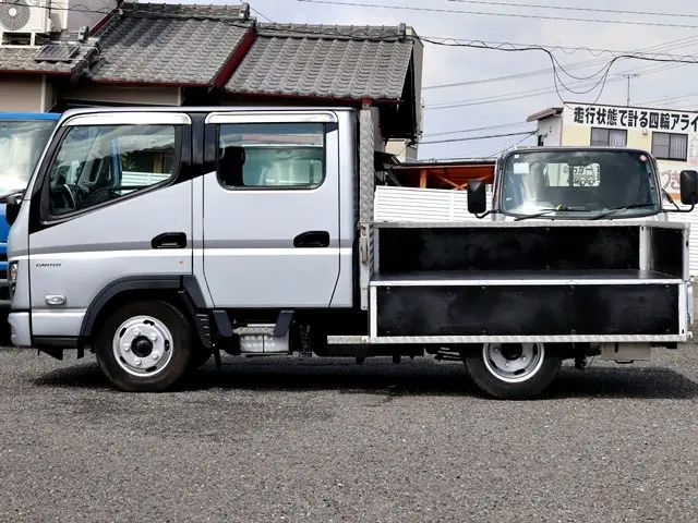 三菱 キャンター 2RG-FBA20(2WD)の写真13