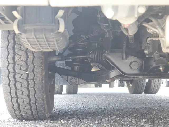 三菱 キャンター 2RG-FBA20(2WD)の写真21