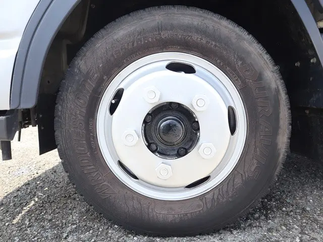 三菱 キャンター 2RG-FBA20(2WD)の写真23