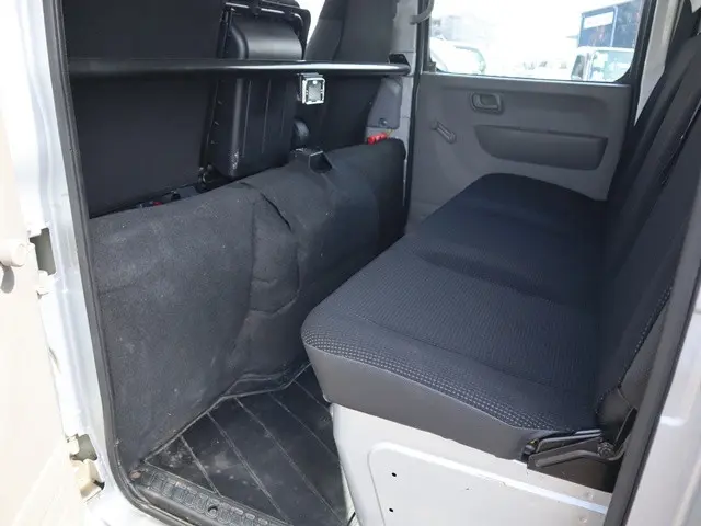 三菱 キャンター 2RG-FBA20(2WD)の写真34