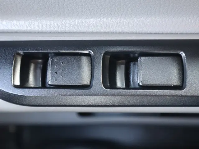 三菱 キャンター 2RG-FBA20(2WD)の写真41
