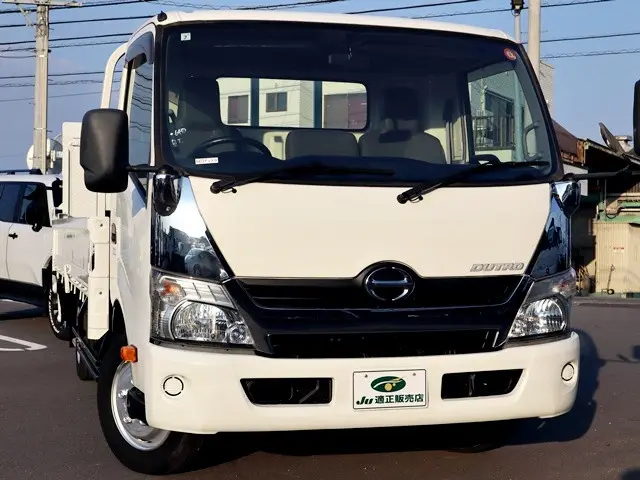 日野 デュトロ TPG-XZU710M(2WD)の写真4