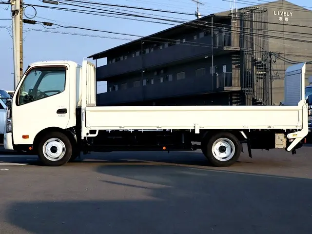 日野 デュトロ TPG-XZU710M(2WD)の写真9