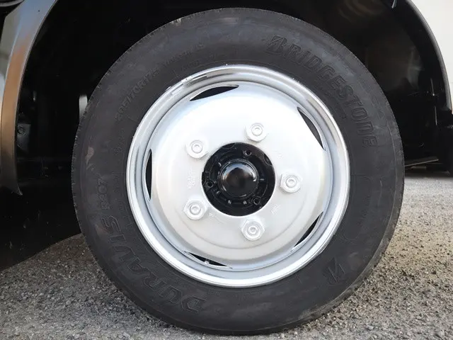 日野 デュトロ TPG-XZU710M(2WD)の写真22