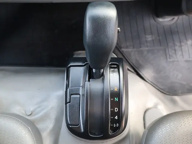 日野 デュトロ TPG-XZU710M(2WD)の写真35