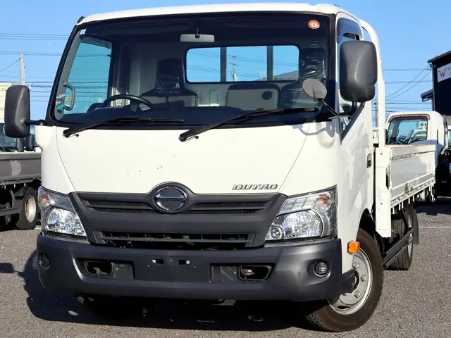 日野 デュトロ TPG-XZU710M(2WD)の写真1