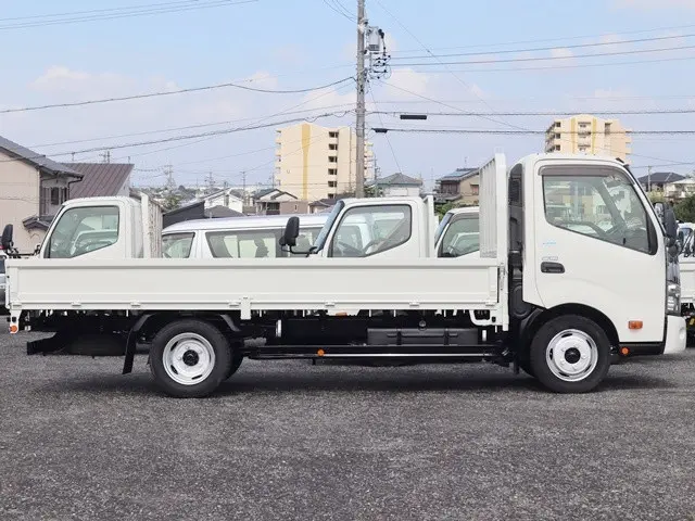 日野 デュトロ TPG-XZU710M(2WD)の写真8