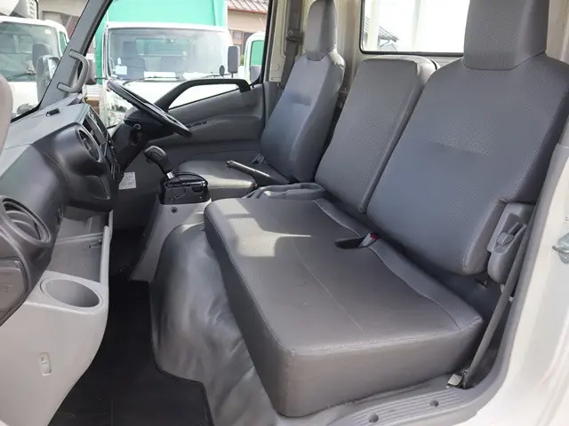 日野 デュトロ TPG-XZU710M(2WD)の写真33
