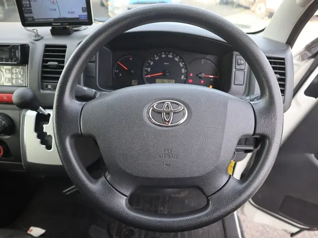 トヨタ その他(トヨタ) CBF-TRH200V(2WD)の写真4