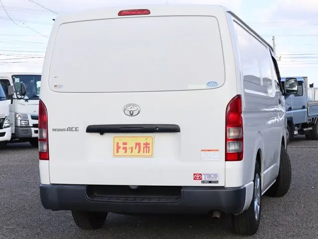 トヨタ その他(トヨタ) CBF-TRH200V(2WD)の写真5