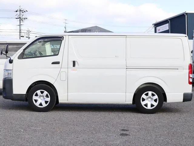 トヨタ その他(トヨタ) CBF-TRH200V(2WD)の写真9