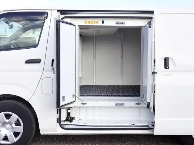 トヨタ その他(トヨタ) CBF-TRH200V(2WD)の写真10