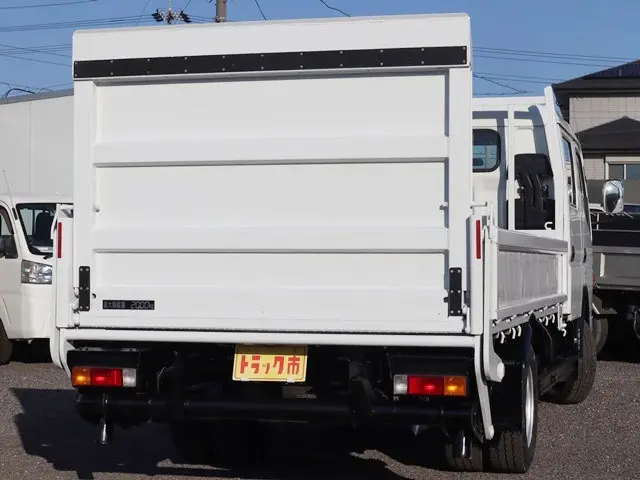 三菱 キャンター TPG-FEB50(2WD)の写真5