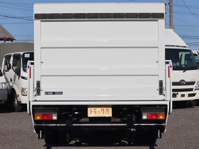 三菱 キャンター TPG-FEB50(2WD)の写真6