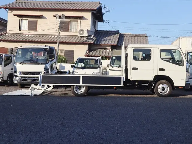 三菱 キャンター TPG-FEB50(2WD)の写真10