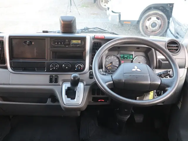 三菱 キャンター TPG-FEB50(2WD)の写真37
