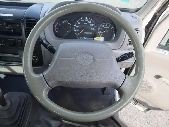 トヨタ トヨエース TC-TRY220(2WD)の写真3