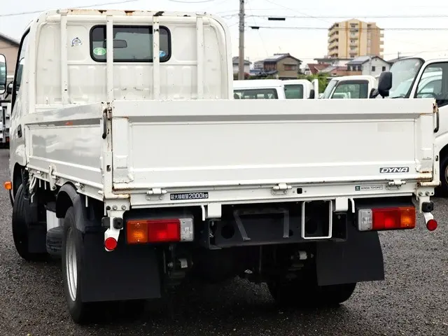トヨタ ダイナ 2RG-XZU605(2WD)の写真2
