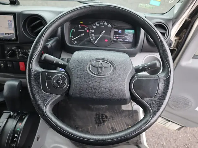 トヨタ ダイナ 2RG-XZU605(2WD)の写真4