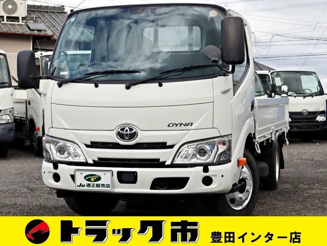 トヨタ ダイナ 2RG-XZU605(2WD)の写真1
