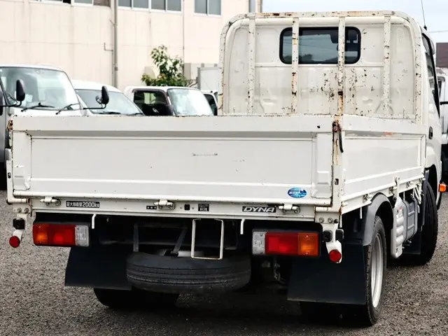 トヨタ ダイナ 2RG-XZU605(2WD)の写真3