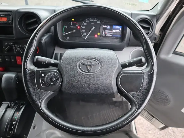 トヨタ ダイナ 2RG-XZU605(2WD)の写真4