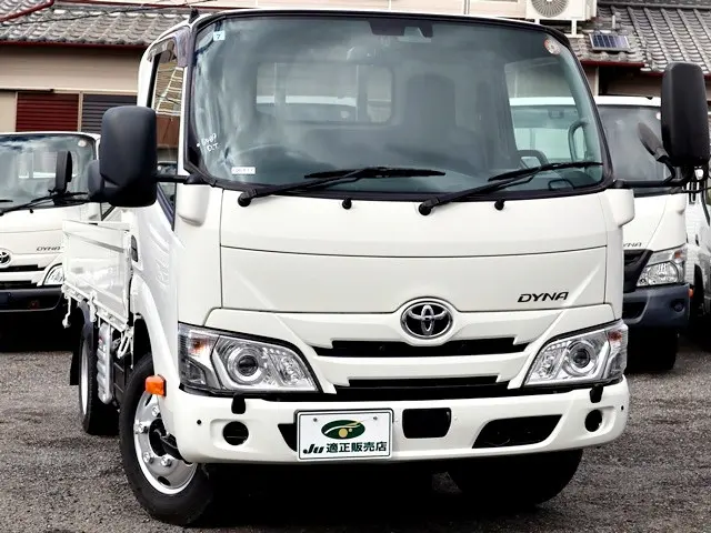 トヨタ ダイナ 2RG-XZU605(2WD)の写真4